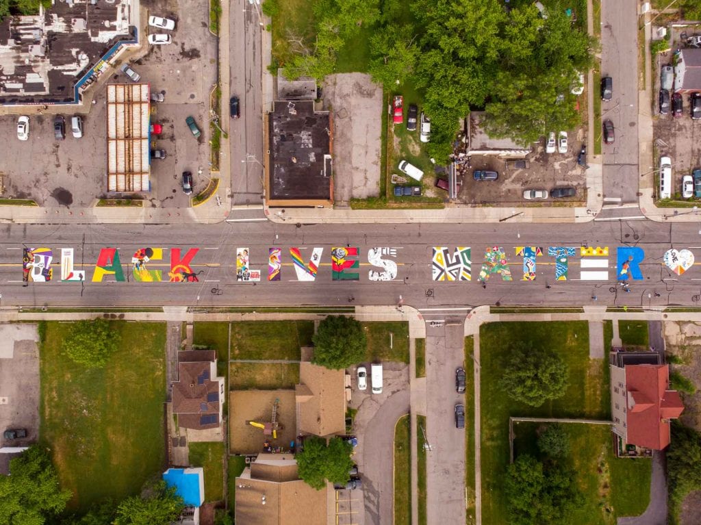 Mural de la calle Black Lives Matter