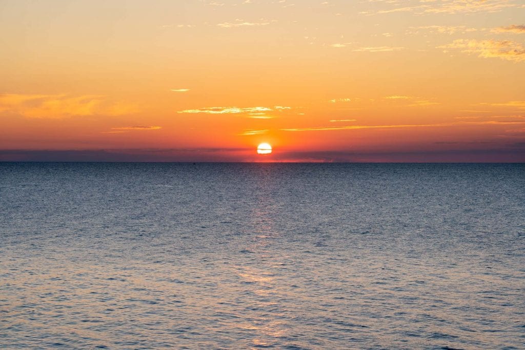 Puesta del sol del lago Erie