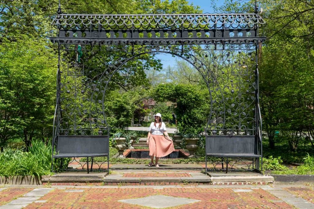 Amanda en el Jardín Cultural Húngaro