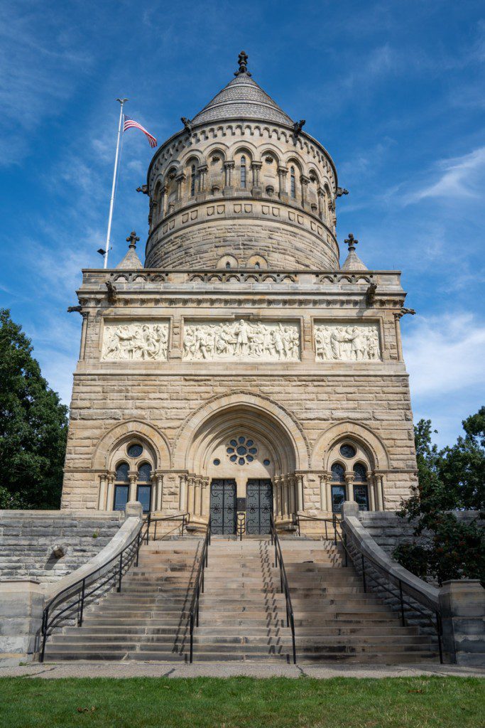 Monumento a James A. Garfield
