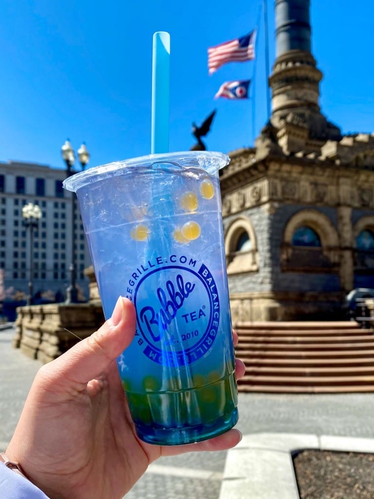 Té de burbujas en la plaza pública