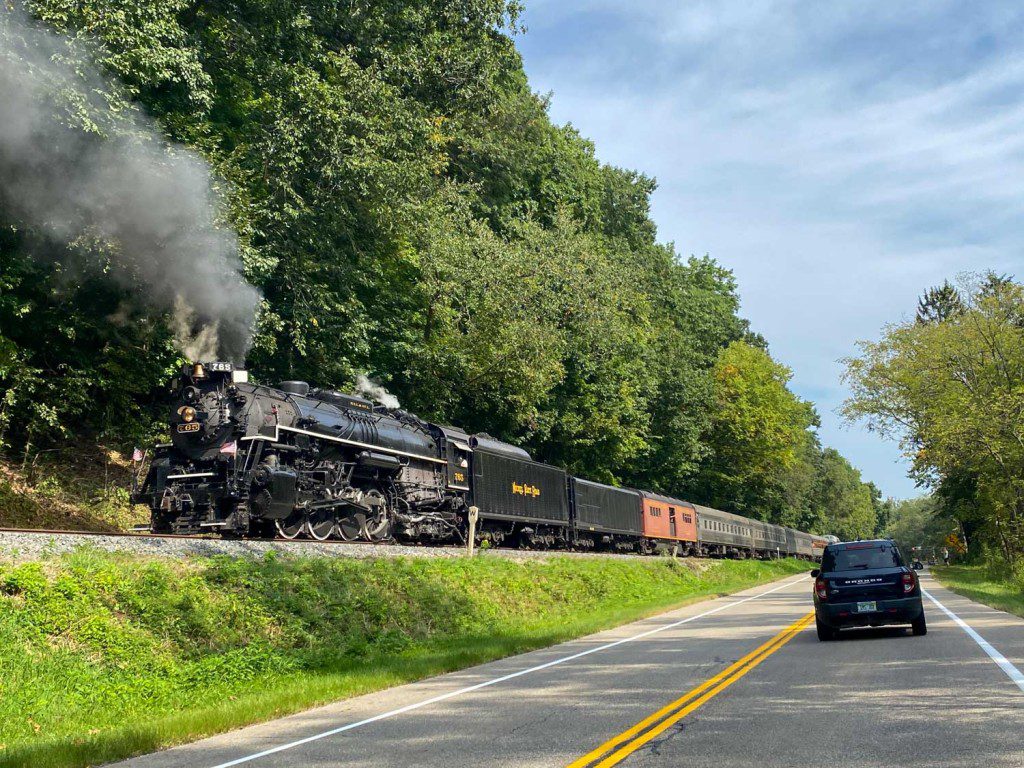 Máquina de vapor Nickel Plate Road 765 en CVNP