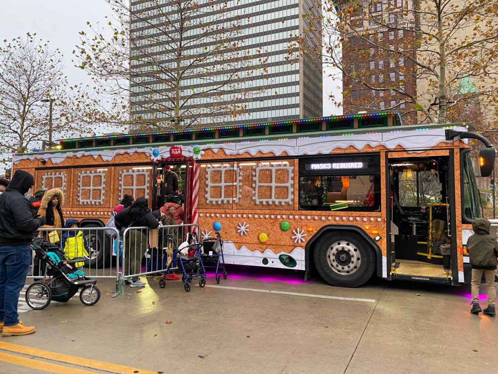 RTA Holly Jolly Trolley en Winterfest
